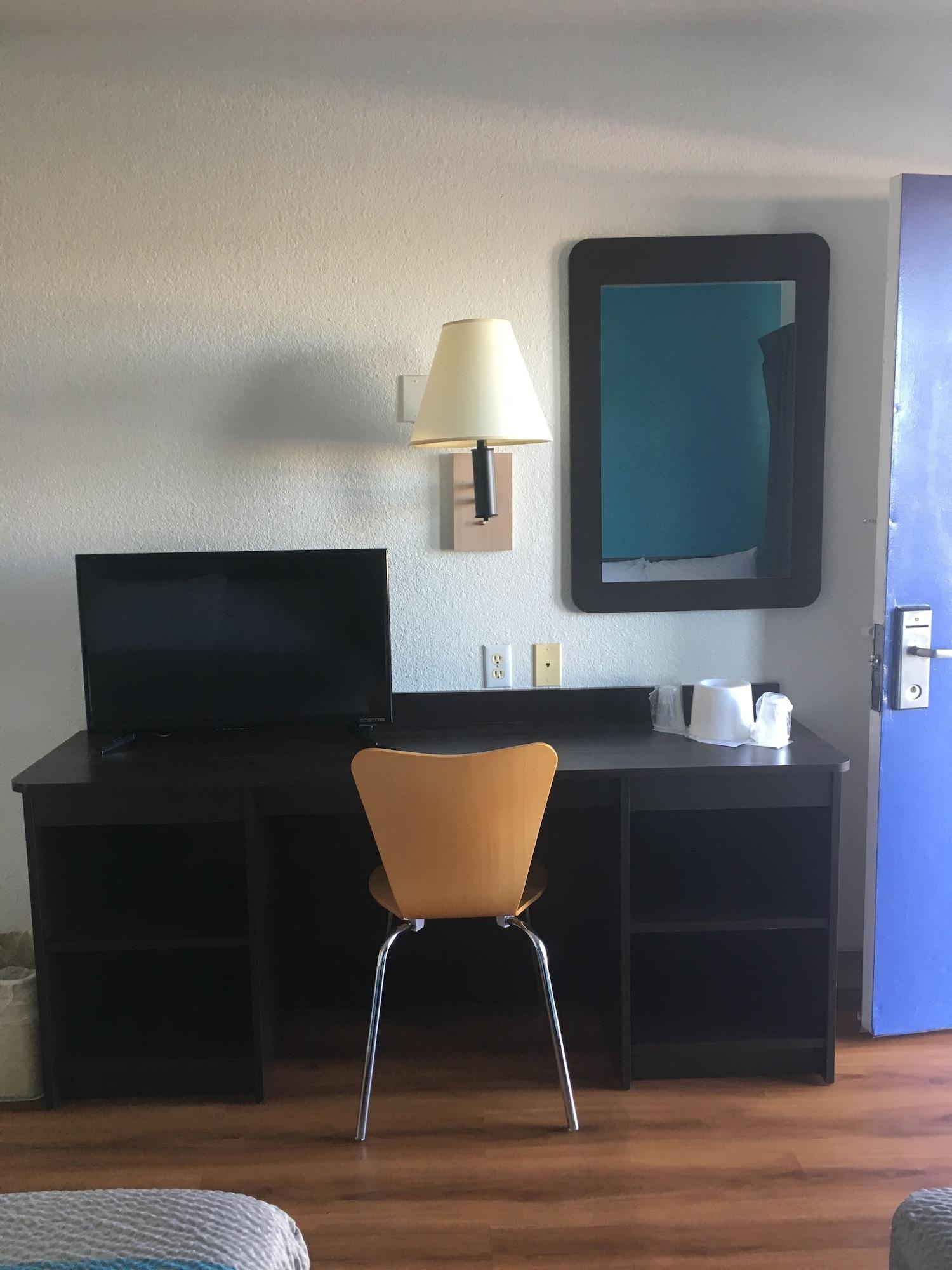 Hotel 6-tucumcari, Nm
