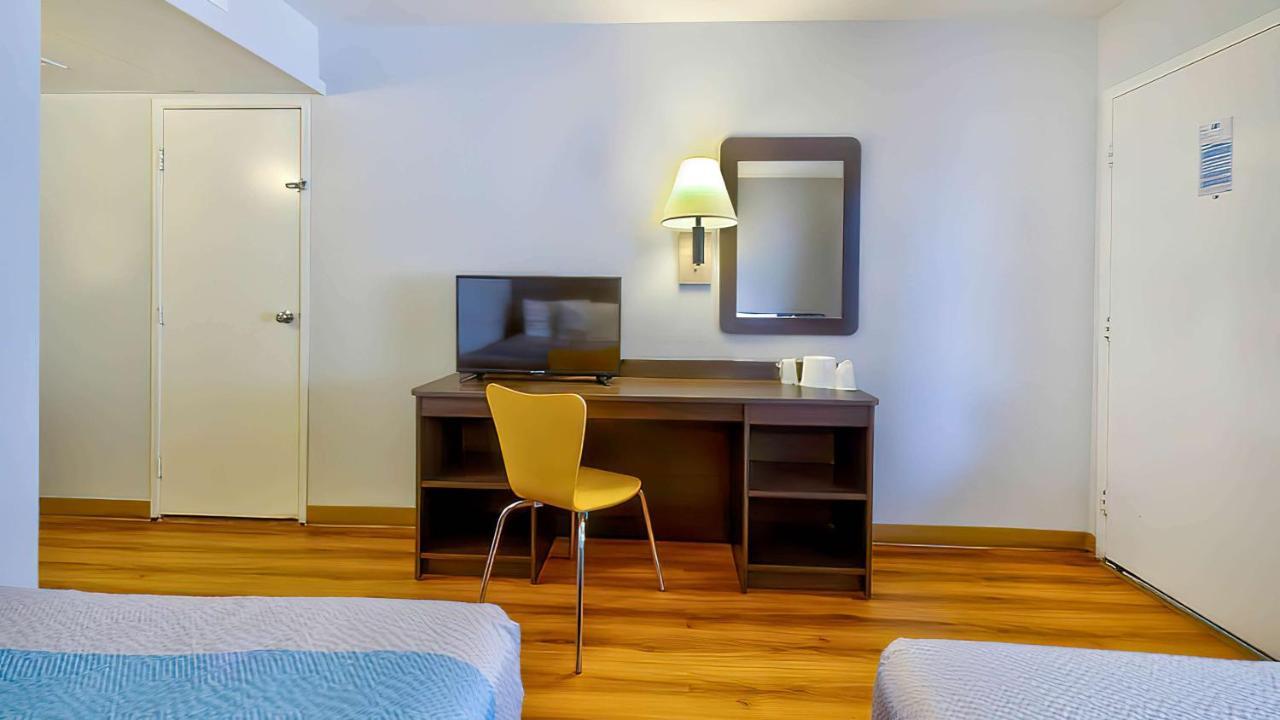 6-tucumcari, Nm Hotel 2*