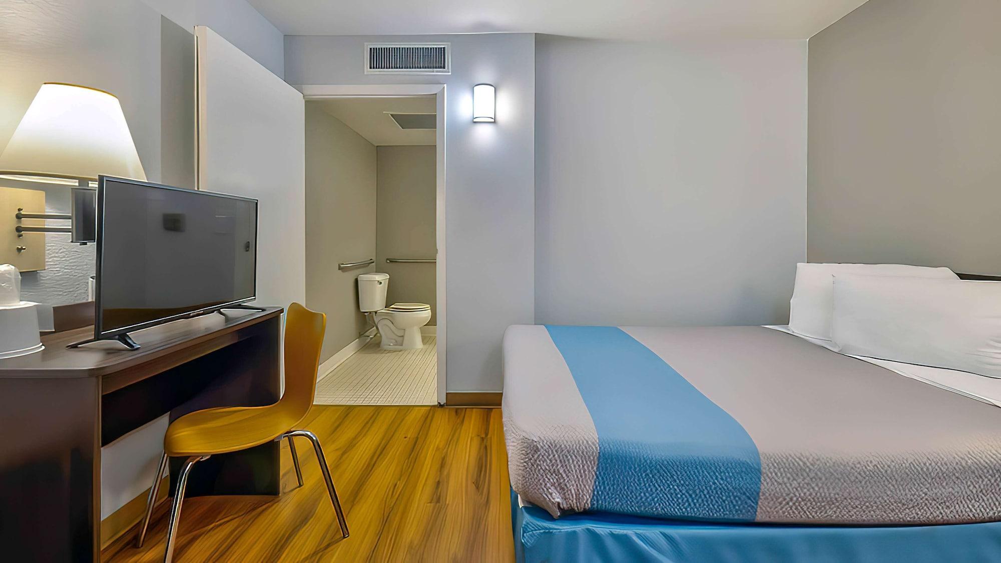 6-tucumcari, Nm Hotel