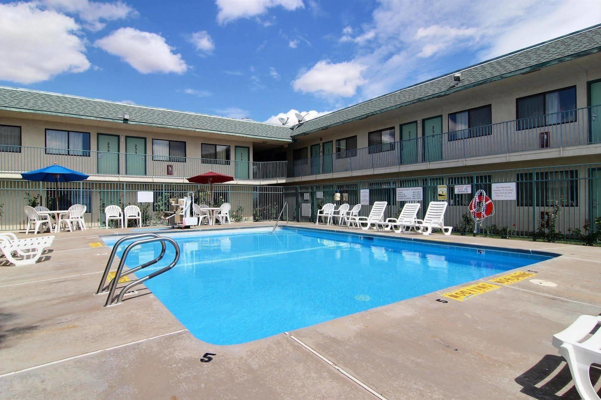 Hotel 6-tucumcari, Nm 2*